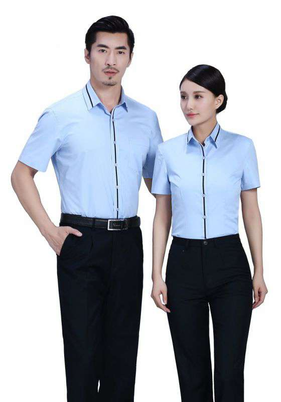 定制工作服：企業形象的流動名片，團隊力量的隱形紐帶
